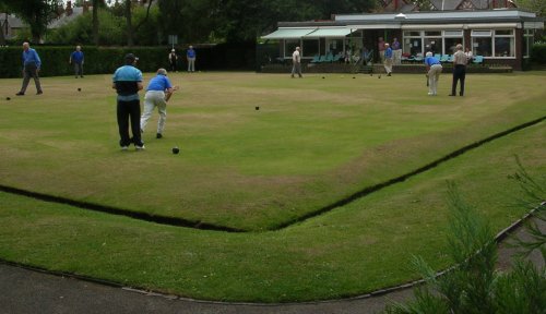 Crown Bowling Green photographed in 2006