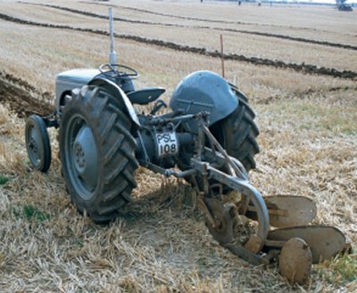 The Ferguson with three-point linkage and one-man plough