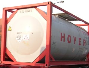 Photo of a HOYER tank container