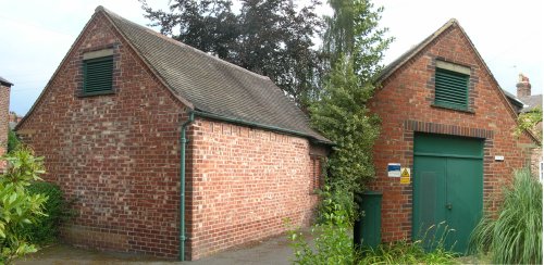 Photo of a possible tram terminus building in 2006